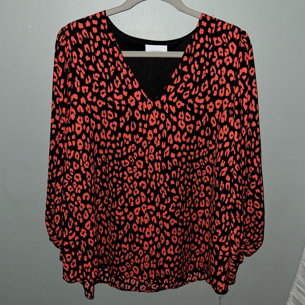 Black and Red v neck cheetah print blouse